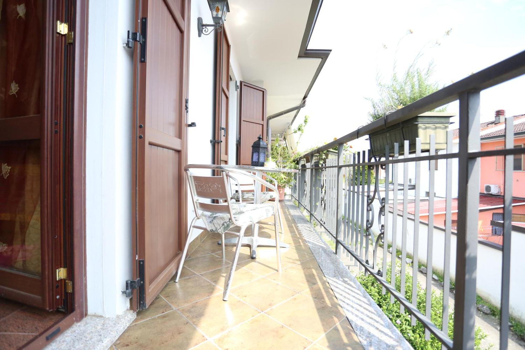 B & B L'Almanacco San Martino in Strada ภายนอก รูปภาพ