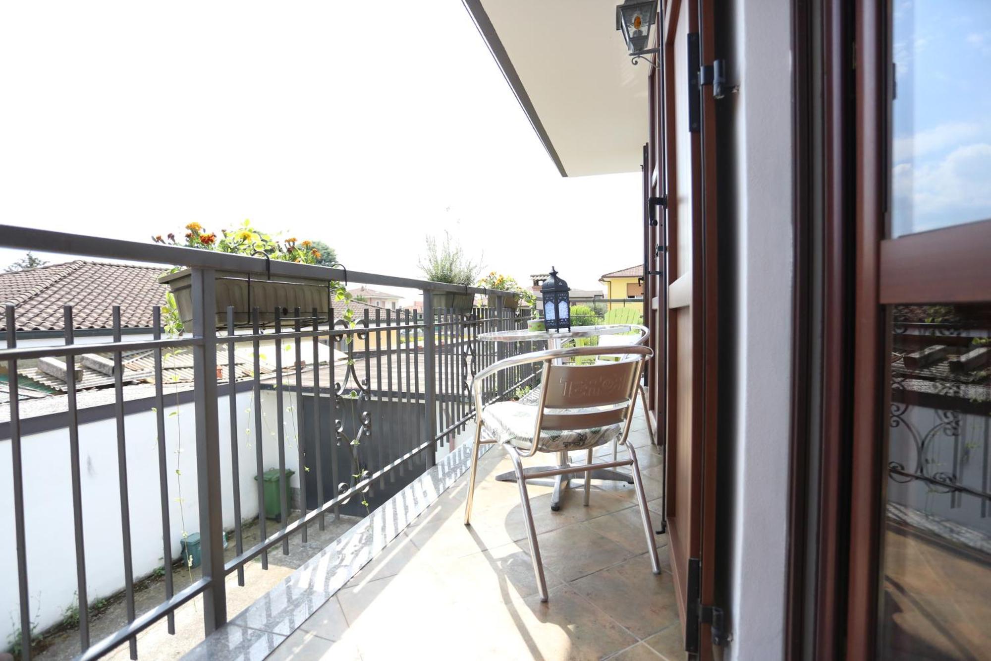 B & B L'Almanacco San Martino in Strada ภายนอก รูปภาพ